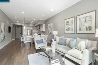 Photo #2: 41060653 Listing