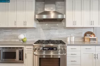 Photo #5: 41060653 Listing