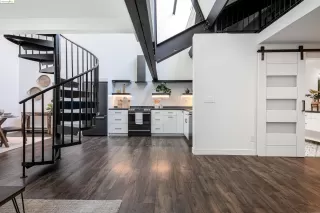 Photo #2: 41060692 Listing