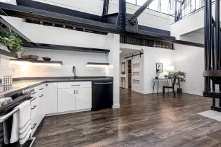 Photo #4: 41060692 Listing