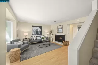 Photo #3: 41060703 Listing