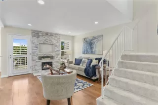 Photo #6: 41060707 Listing 