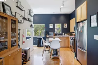 Photo #5: 41060747 Listing 