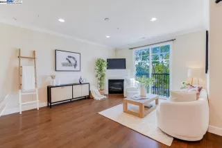 Photo #2: 41060794 Listing 