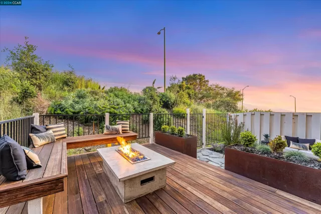 MLS: 41060795 Condo For Sale