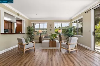 Photo #4: 41060834 Listing