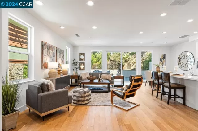 MLS: 41060840 Condo For Sale