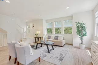 Photo #2: 41061039 Listing 