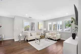 Photo #4: 41061073 Listing