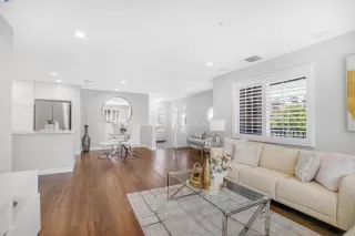 Photo #6: 41061073 Listing