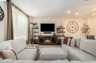 Photo #1: 41061095 Listing 