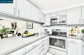 Photo #4: 41061108 Listing