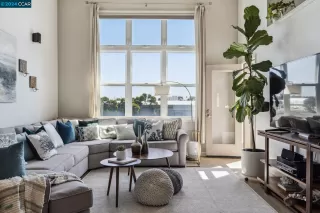 Photo #4: 41061119 Listing