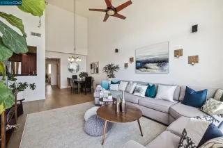 Photo #5: 41061119 Listing