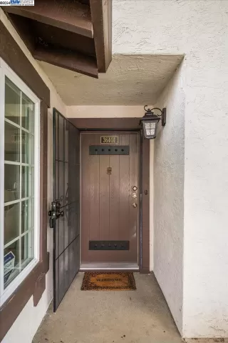 Photo #2: 41061178 Listing