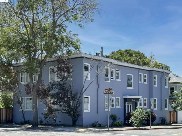 MLS: 41061328 Condo For Sale