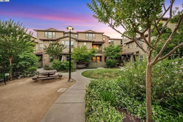 MLS: 41061359 Condo For Sale