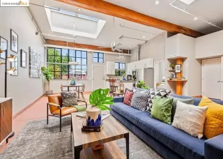 Click for more information on MLS # 41061418 : 1501 37TH # F2 More Details about MLS # 41061418 : 1501 37TH # F2