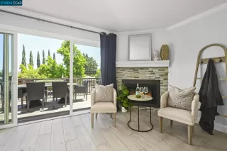 Photo #5: 41061489 Listing