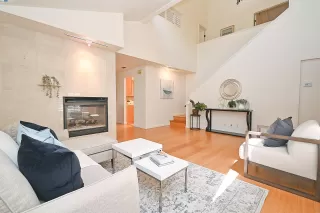 Photo #3: 41061588 Listing