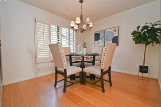 Photo #5: 41061588 Listing