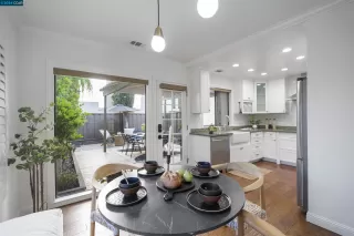 Photo #3: 41061595 Listing