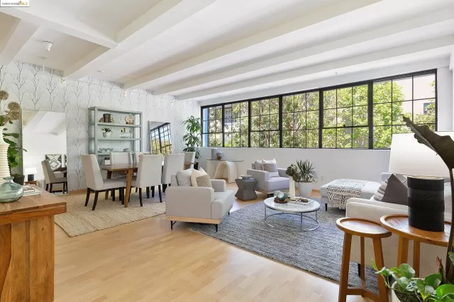 MLS: 41061631 Condo For Sale