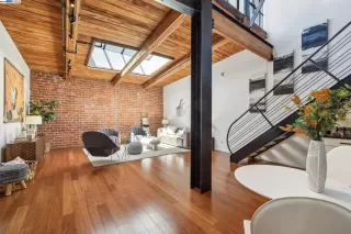 Photo #6: 41061662 Listing