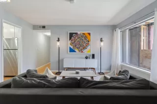 Photo #5: 41061680 Listing 