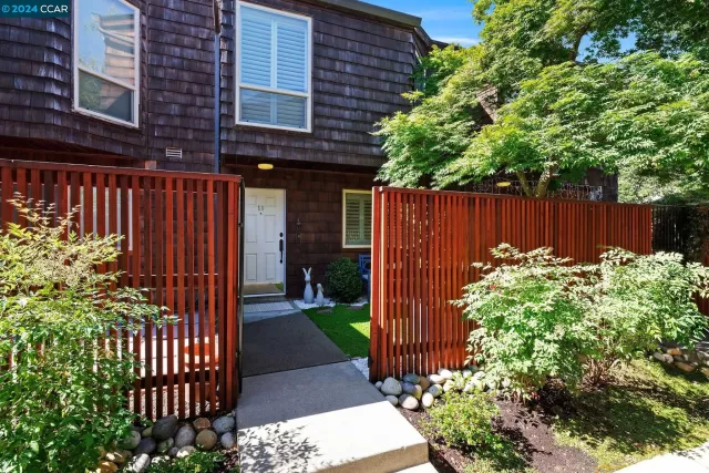 MLS: 41061710 Condo For Sale