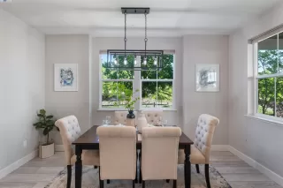 Photo #6: 41061734 Listing