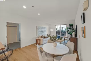 Photo #3: 41061738 Listing 