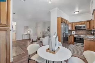 Photo #5: 41061868 Listing