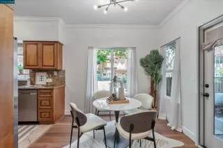 Photo #6: 41061868 Listing