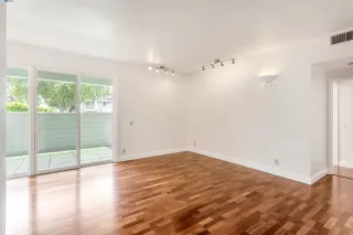 Photo #4: 41062128 Listing