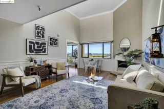 Photo #3: 41062140 Listing