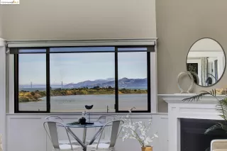 Photo #6: 41062140 Listing