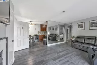 Photo #4: 41062162 Listing 