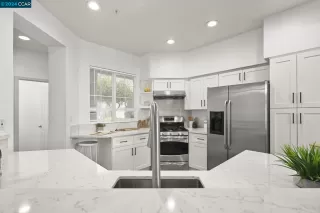 Photo #3: 41062210 Listing