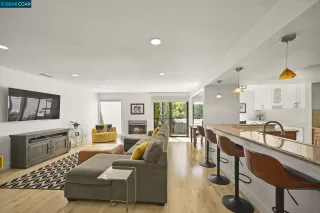 Photo #1: 41062212 Listing