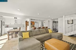 Photo #4: 41062212 Listing