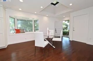 Photo #2: 41062216 Listing 