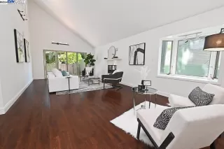 Photo #6: 41062216 Listing 