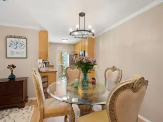 Photo #1: 41062237 Listing 