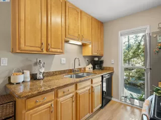 Photo #3: 41062237 Listing 