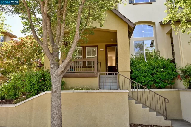 MLS: 41062253 Condo For Sale