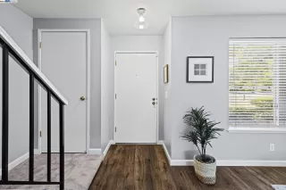 Photo #3: 41062296 Listing