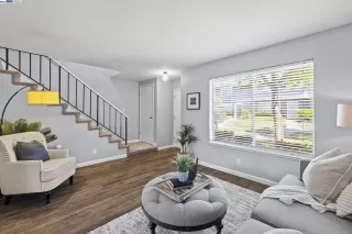 Photo #6: 41062296 Listing