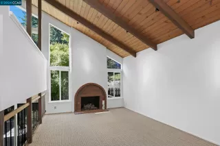 Photo #3: 41062302 Listing