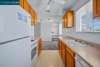 Photo #3: 41062306 Listing